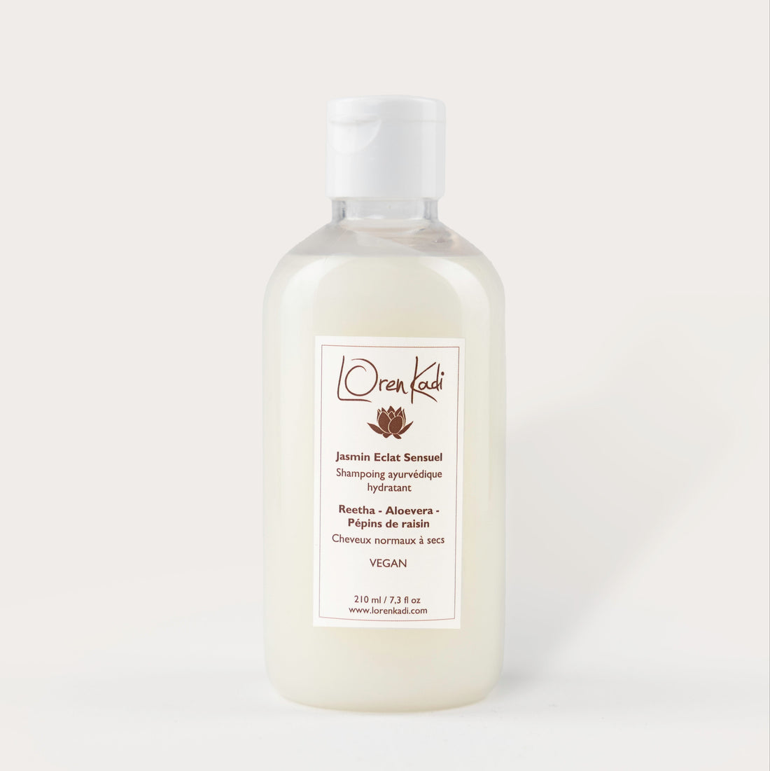 shampoing ayurvédique hydratant pour cheveux secs au jasmin