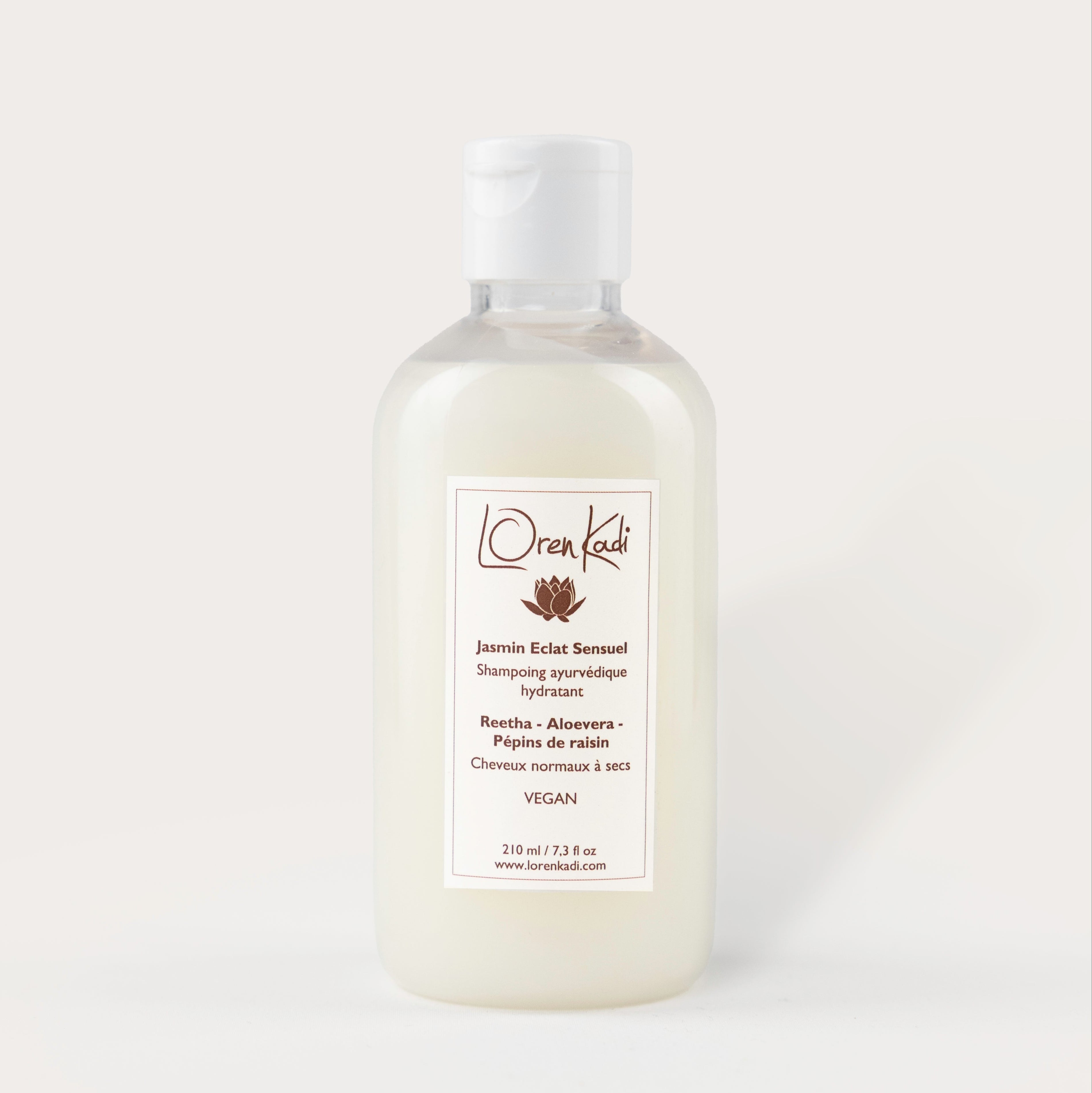 shampoing ayurvédique hydratant pour cheveux secs au jasmin